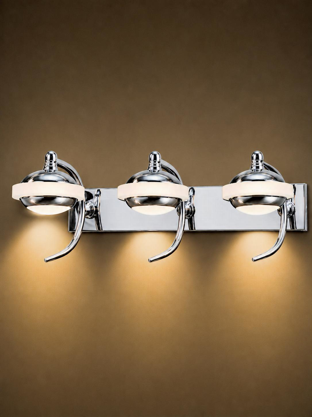 S 32/3L Modern Triple LED Wall Lamp